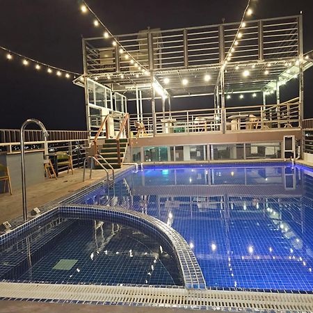 Golden Tree Hotel Belize Belize City Esterno foto