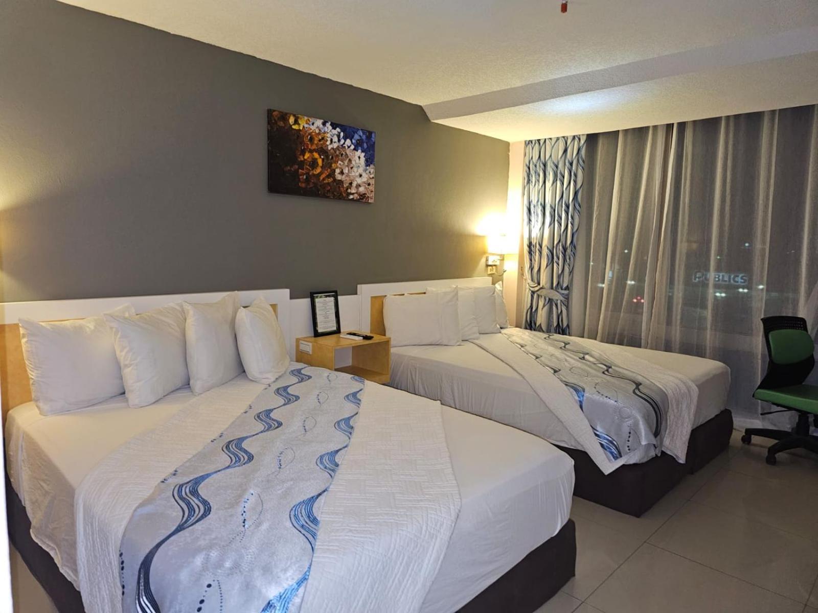 Golden Tree Hotel Belize Belize City Esterno foto